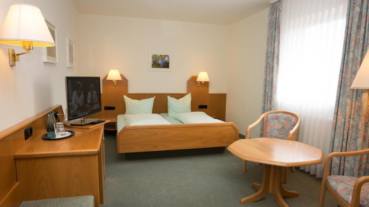 Ruser'S Hotel Schonberg in Holstein Bagian luar foto